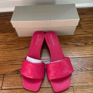 NIB Marc Fisher Pink Casper Sandals 8.5